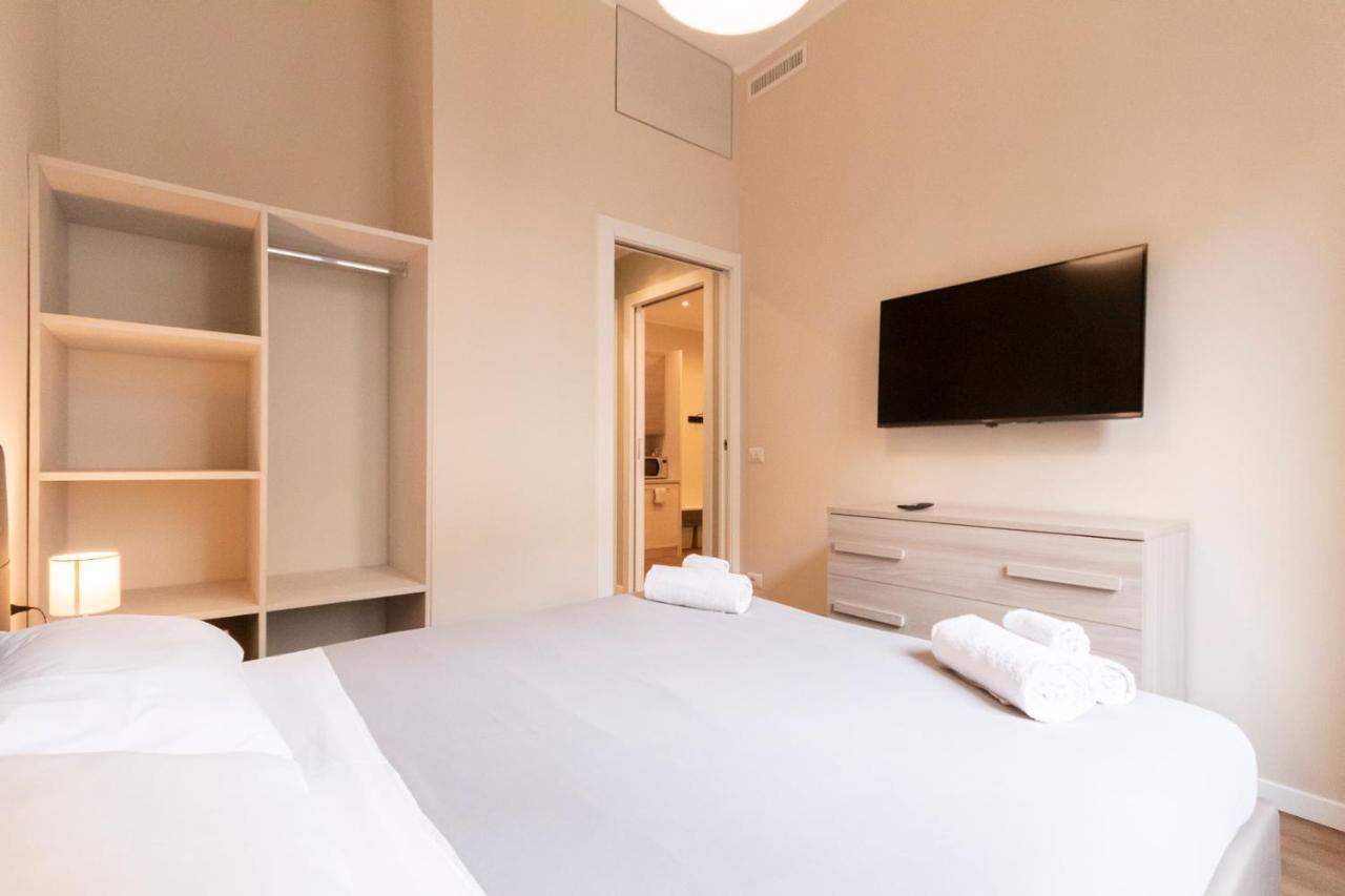 Missori Apartment 1 Milan Bagian luar foto