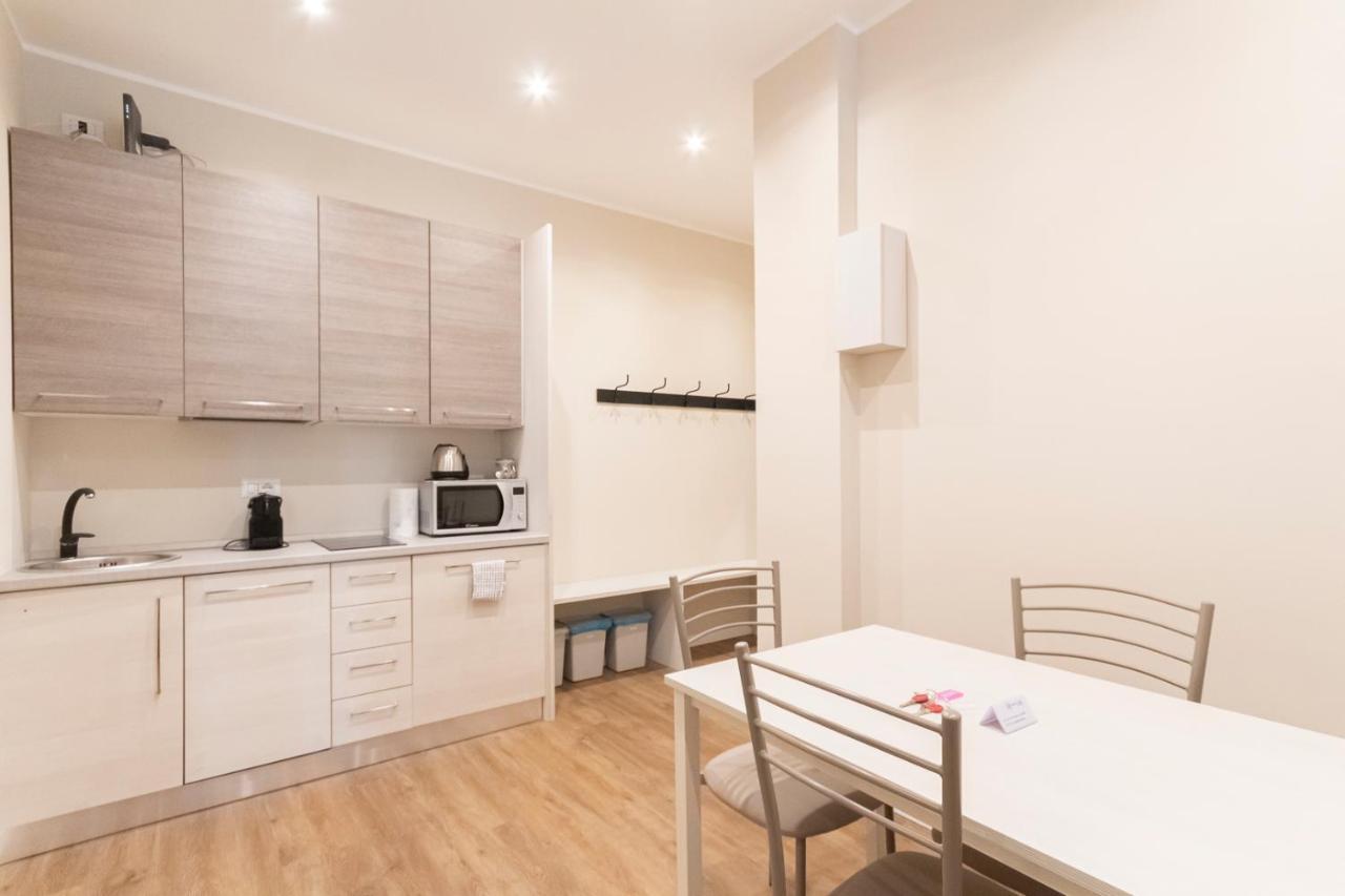 Missori Apartment 1 Milan Bagian luar foto