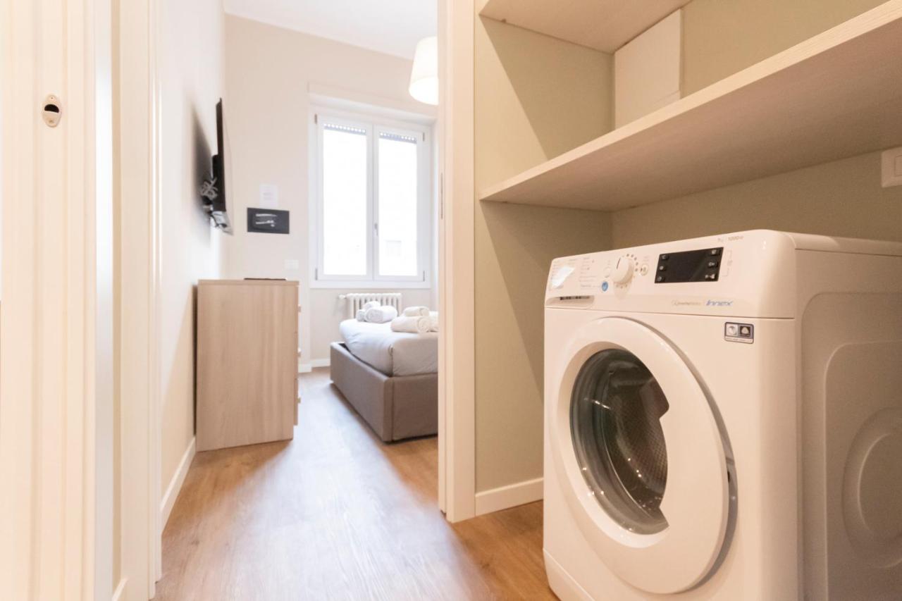 Missori Apartment 1 Milan Bagian luar foto