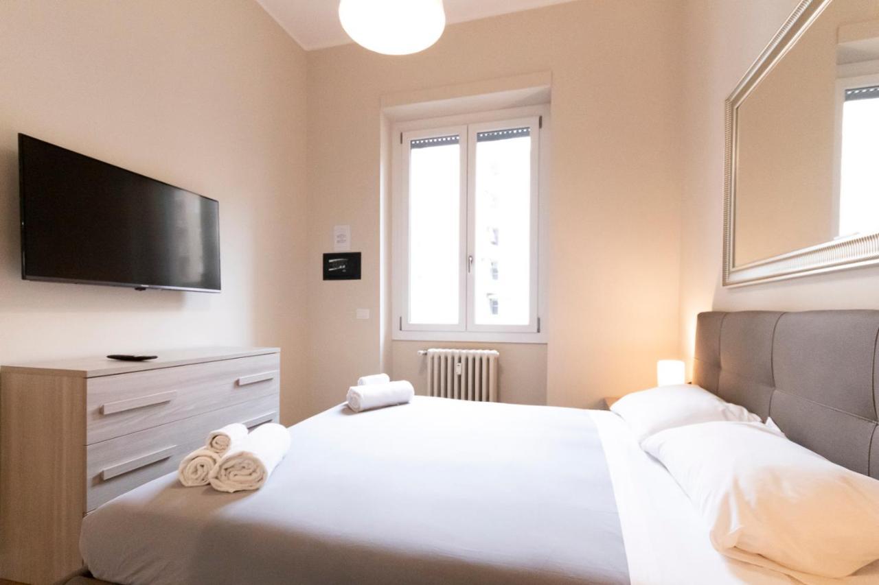 Missori Apartment 1 Milan Bagian luar foto