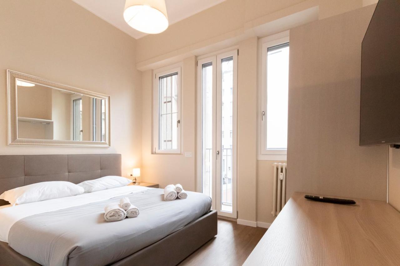 Missori Apartment 1 Milan Bagian luar foto