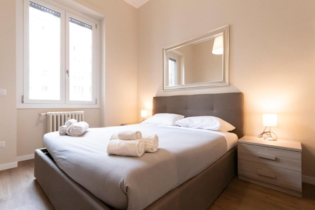 Missori Apartment 1 Milan Bagian luar foto