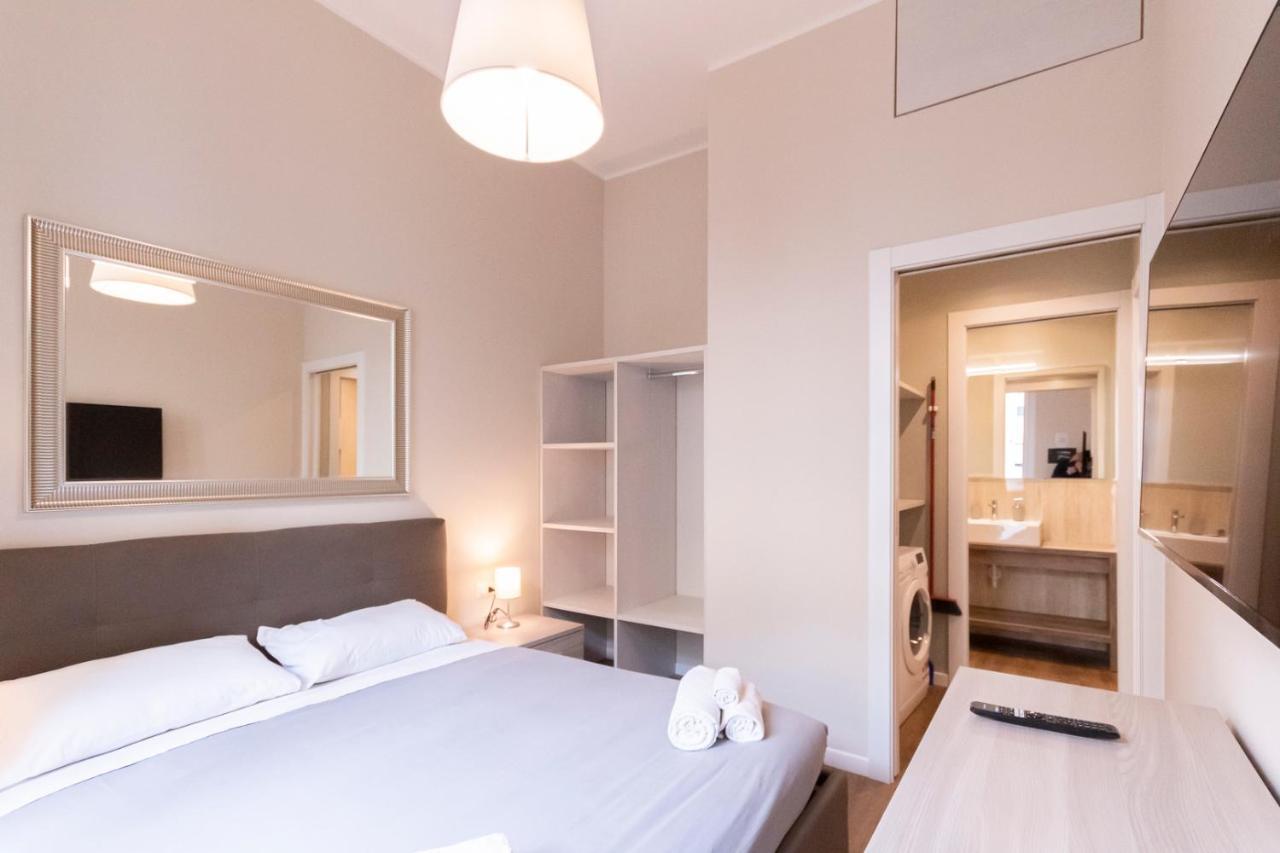 Missori Apartment 1 Milan Bagian luar foto
