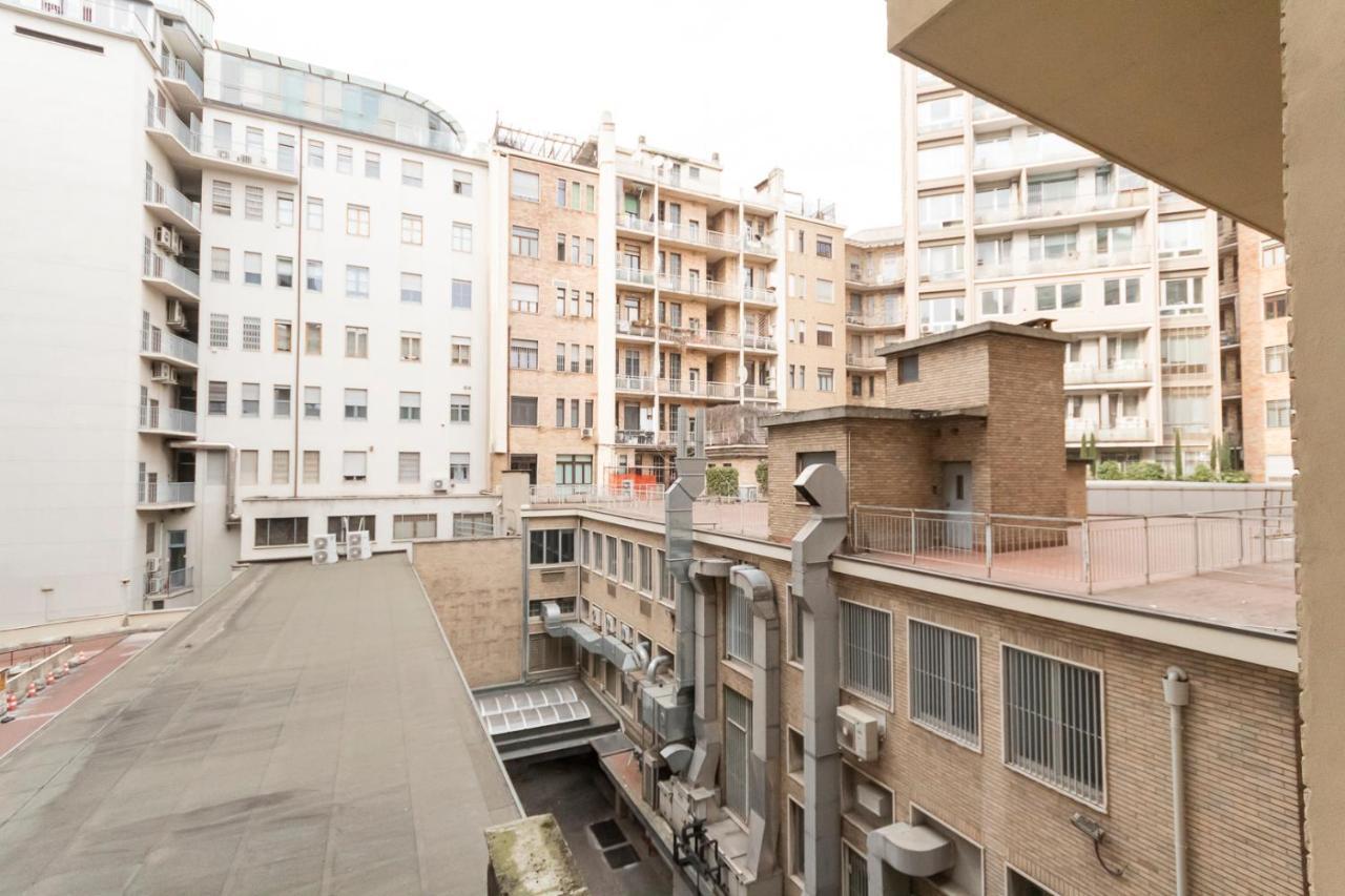 Missori Apartment 1 Milan Bagian luar foto